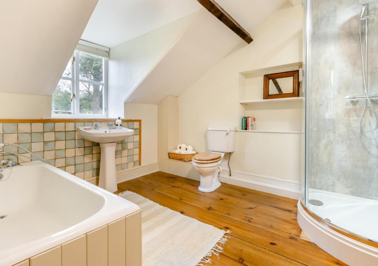 Castell Madoc Cottages Lower Chapel Buitenkant foto