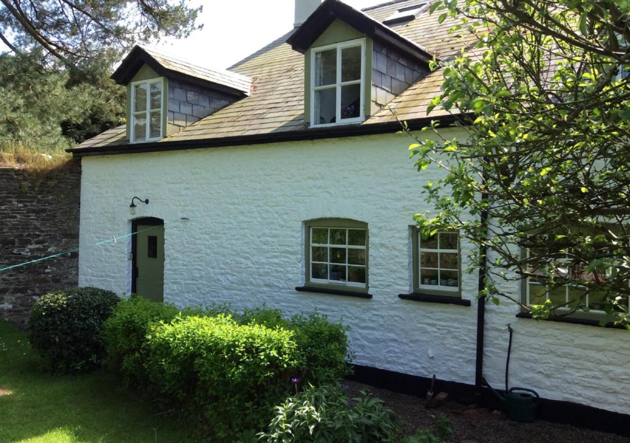 Castell Madoc Cottages Lower Chapel Buitenkant foto