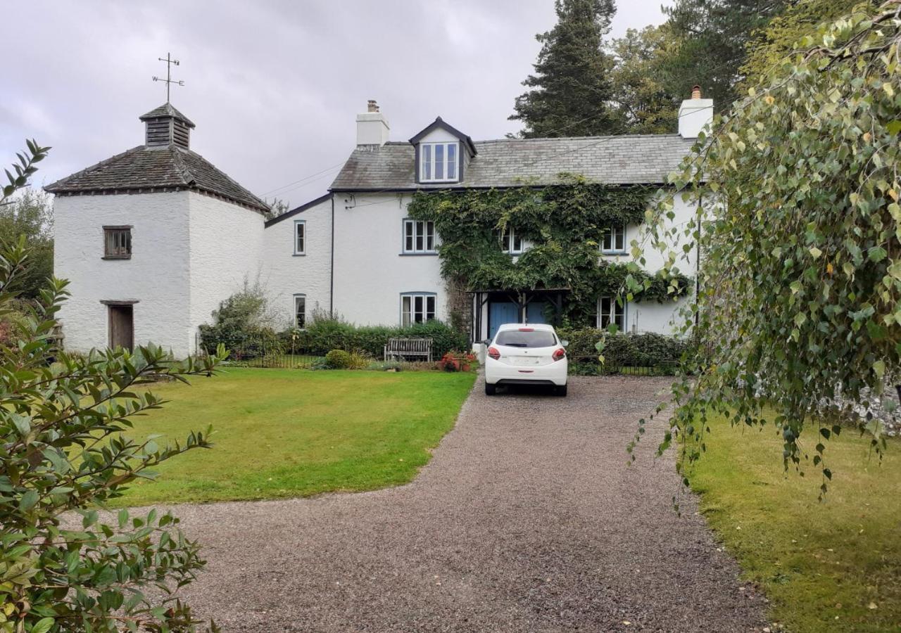 Castell Madoc Cottages Lower Chapel Buitenkant foto