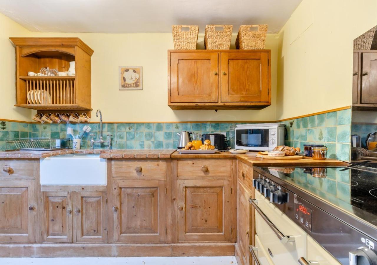 Castell Madoc Cottages Lower Chapel Buitenkant foto